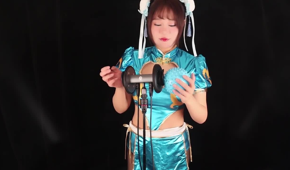 ASMR 火热春丽少女心跳声_全身按摩和身体抓挠声