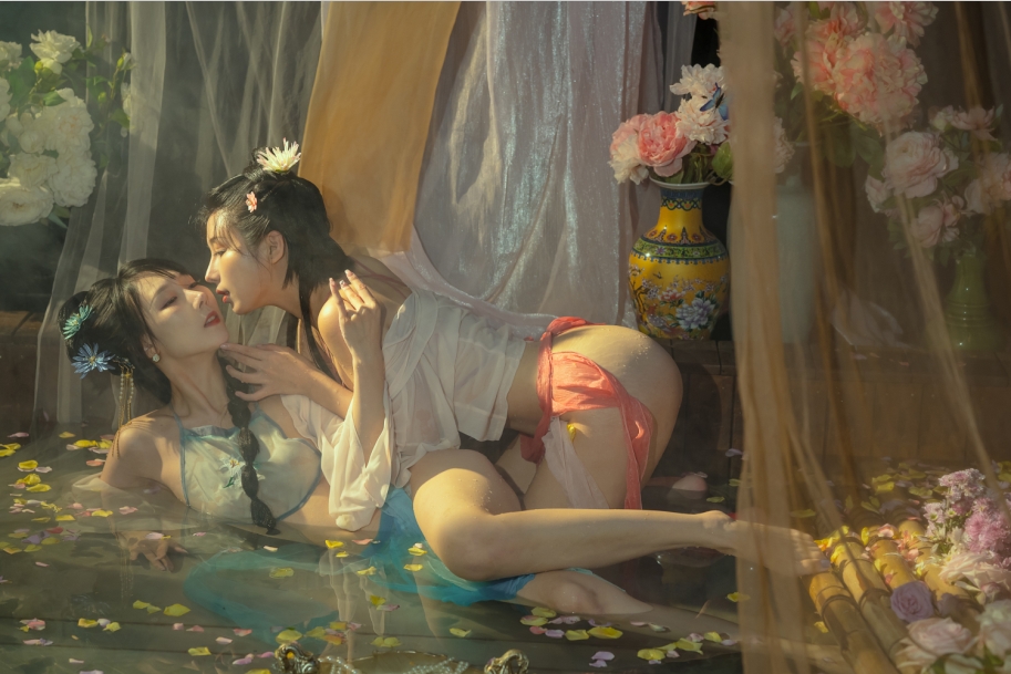云溪溪 奶桃-水池  写真视图（42P1V-1.38G）